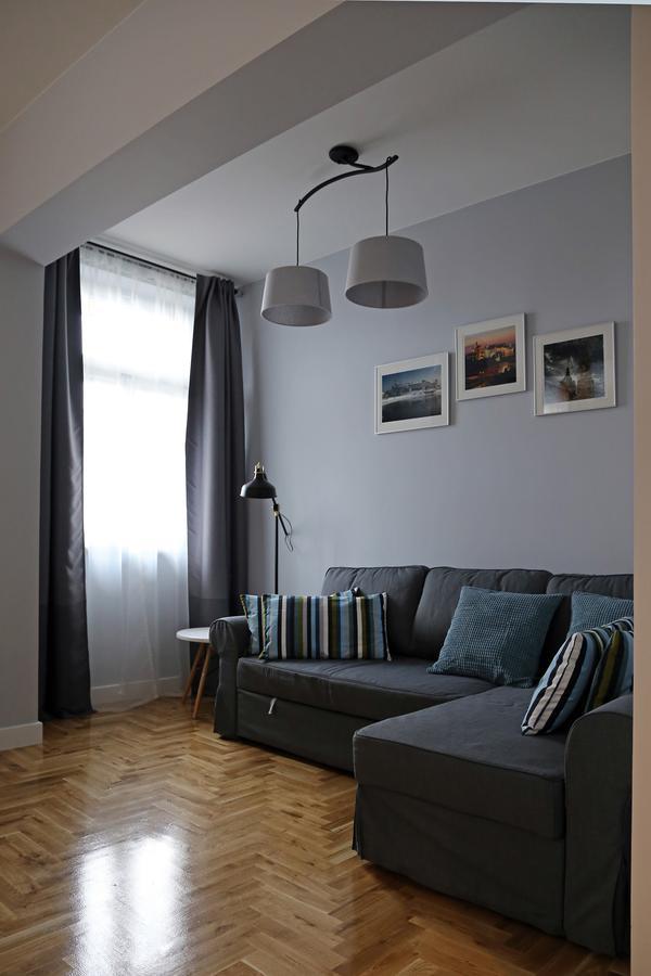 Grey Apartments Kosciuszko Krasków Exterior foto